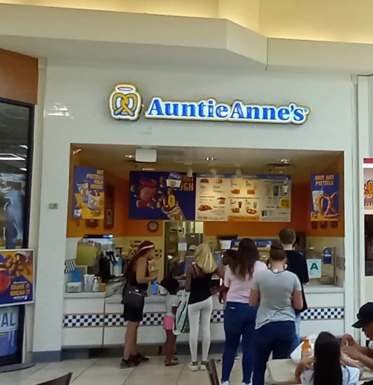 Auntie Anne's | Kentucky Oaks Mall